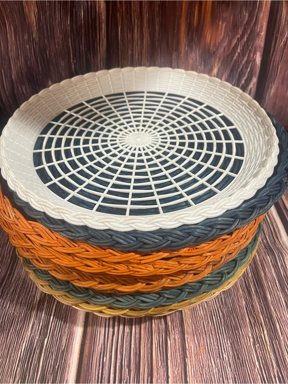 Wicker Plate Holder Woven Multi Color Set Of 10 Orange green tan Brown 9” & 8”